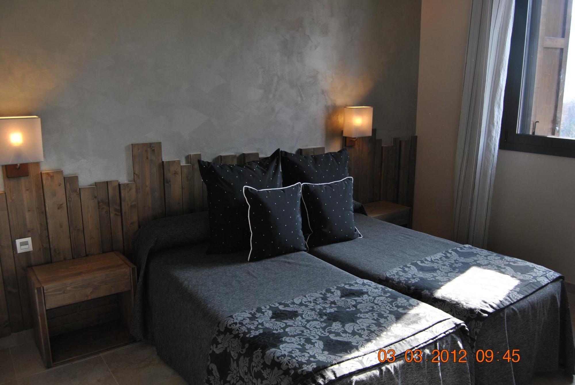 Santa Barbara Hotell Sant Corneli Eksteriør bilde