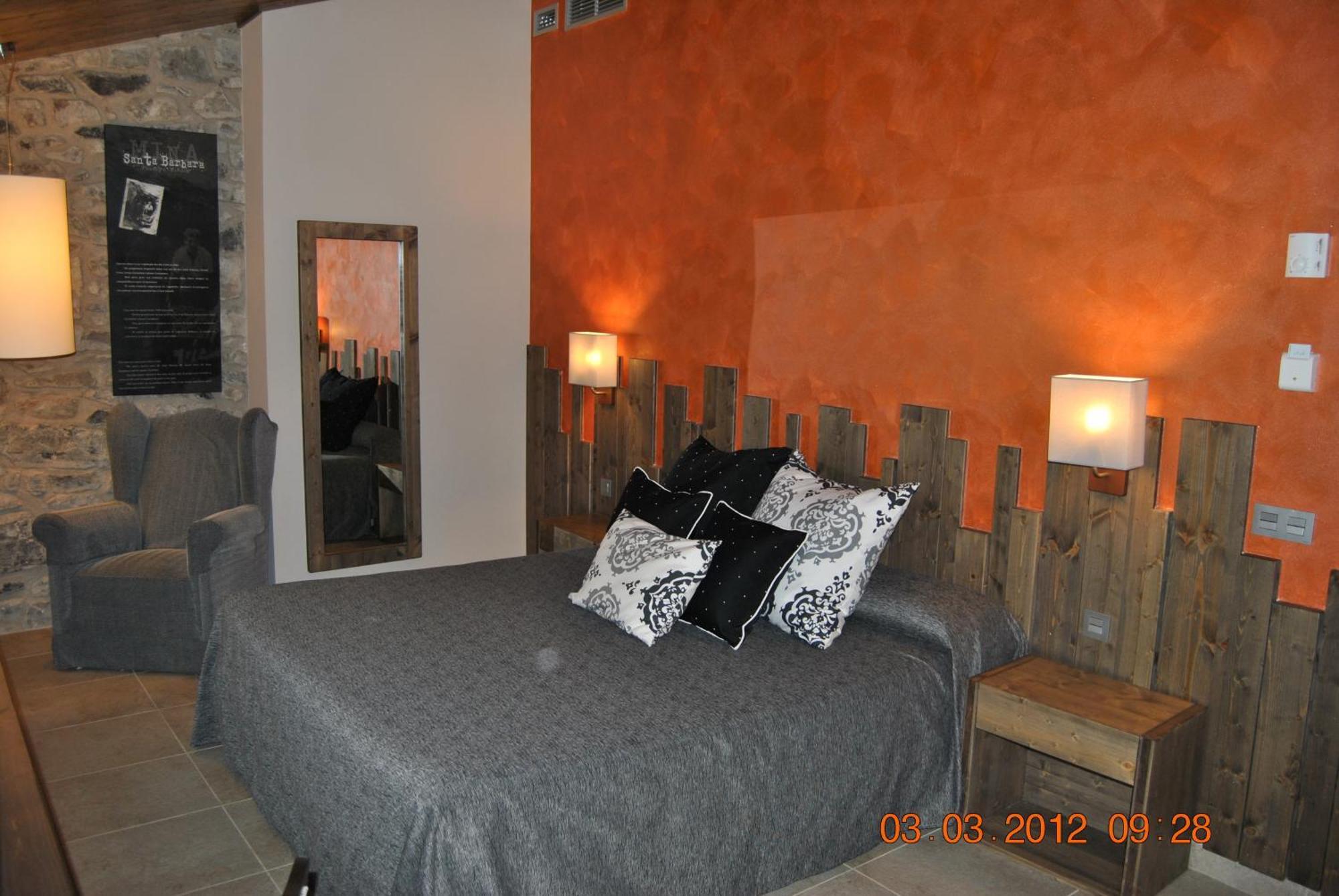 Santa Barbara Hotell Sant Corneli Eksteriør bilde