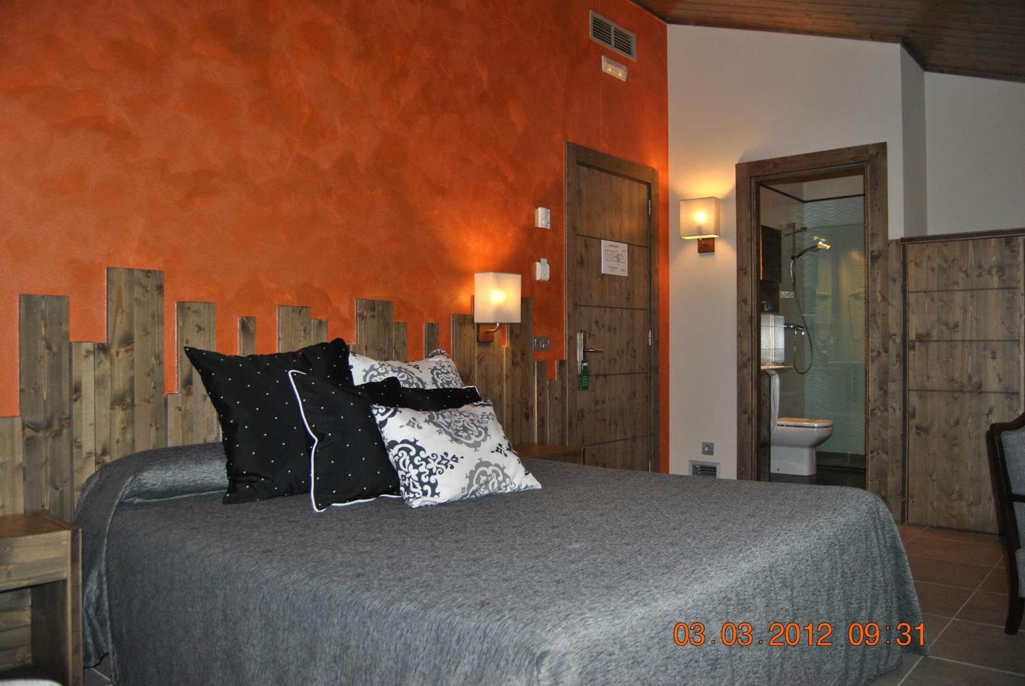Santa Barbara Hotell Sant Corneli Eksteriør bilde
